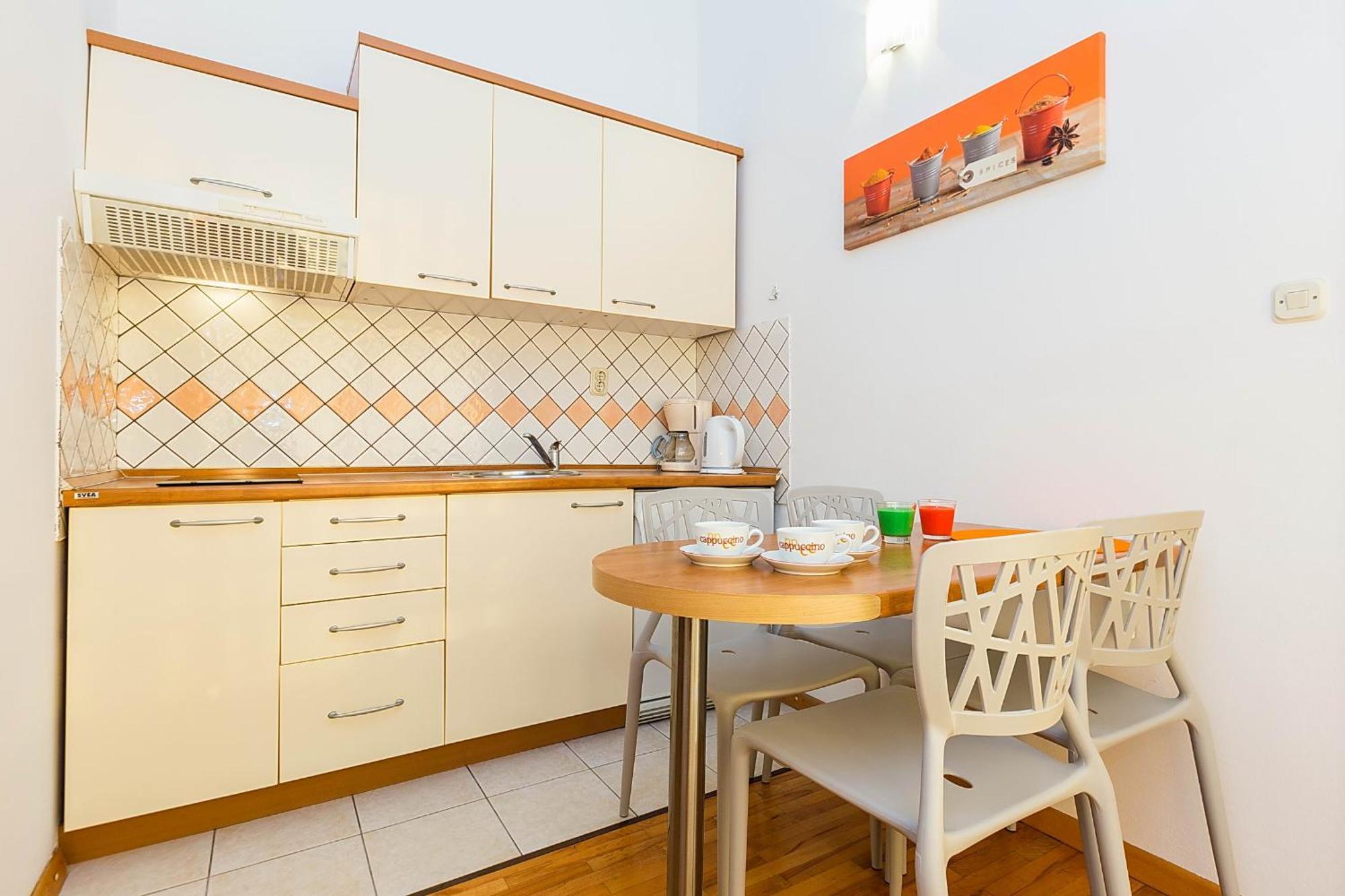 Apartments Dada บีโอกราดนาโมรู ภายนอก รูปภาพ